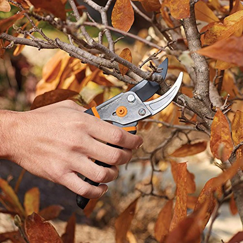 Fiskars 91095935J Steel Bypass Pruning Shears