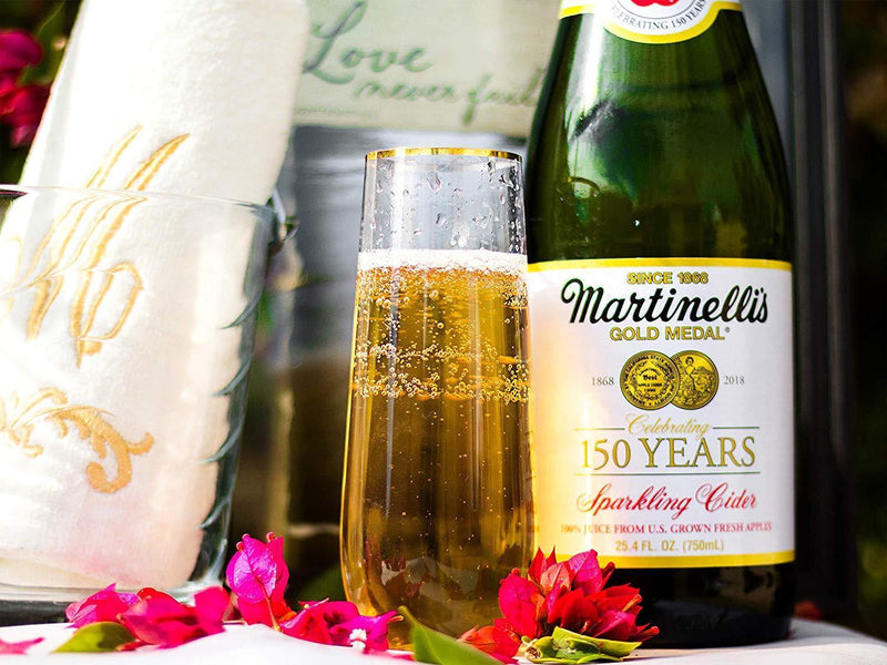 Plastic Champagne Flutes with GOLD RIM SET OF 24 | 9 Oz STEMLESS | Disposable | BPA-FREE | Shatterproof | Clear Toasting Glasses | Recyclable | Perfect for Weddings Party Events Holidays
